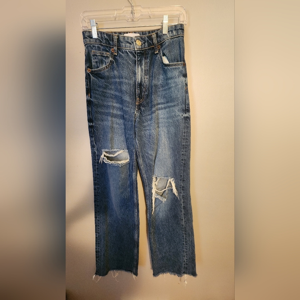 Zara High Waisted High Rise Distressed Ripped Jeans Size 4
